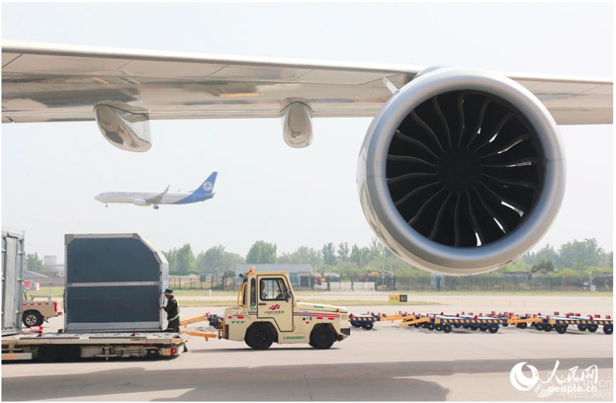 C(j)bж^(q)؛\ݔһƬæW(wng) ƽzYψD